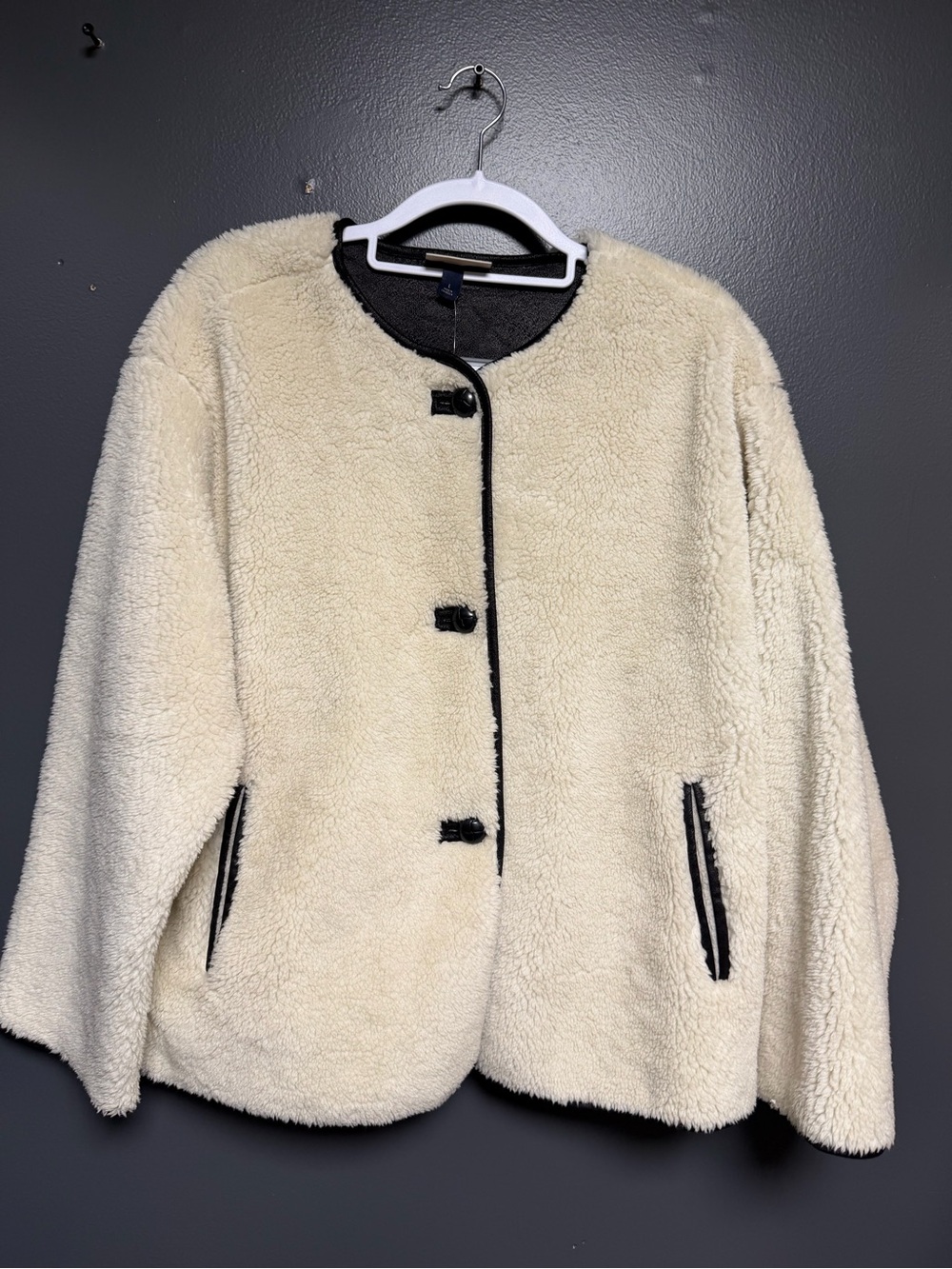 NWT Universal Thread Cream Teddy Fleece Sherpa Jacket Coat Large